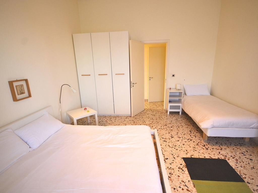 Cozy Holiday Home In Pozzillo With Terrace アチレアーレ エクステリア 写真